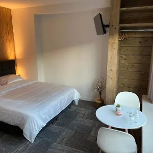 Bed & Breakfast Nieuwe In Centrum Met Badkamer !, Brugge